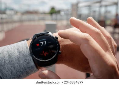 Is Your Smartwatch Heart Rate Accurate? Why the Numbers Can Mislead Is Your Smartwatch Heart Rate Accurate? Why the Numbers Can Mislead