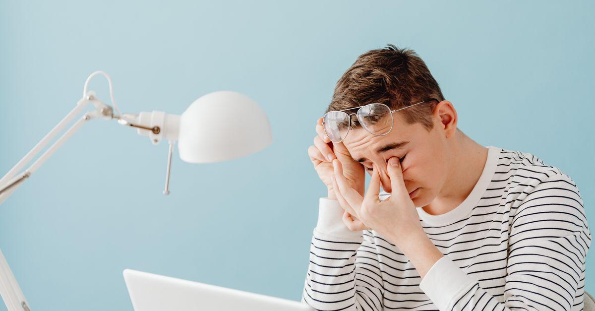 When Screen-Related Eye Discomfort May Be More Than Simple Eye Strain When Screen-Related Eye Discomfort May Be More Than Simple Eye Strain